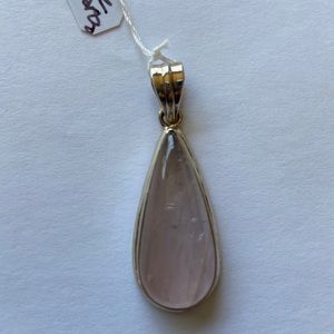 Rose quartz pendant